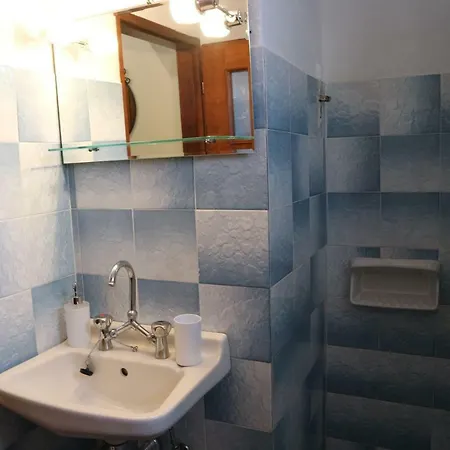 Apartment Yayaz Leonidio